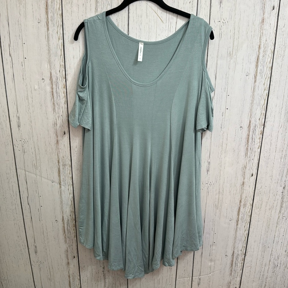 Emerald Cold Shoulder Asymmetrical Blouse
